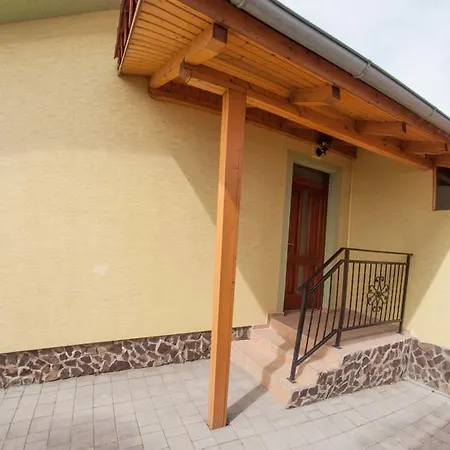 Holiday home Cc *